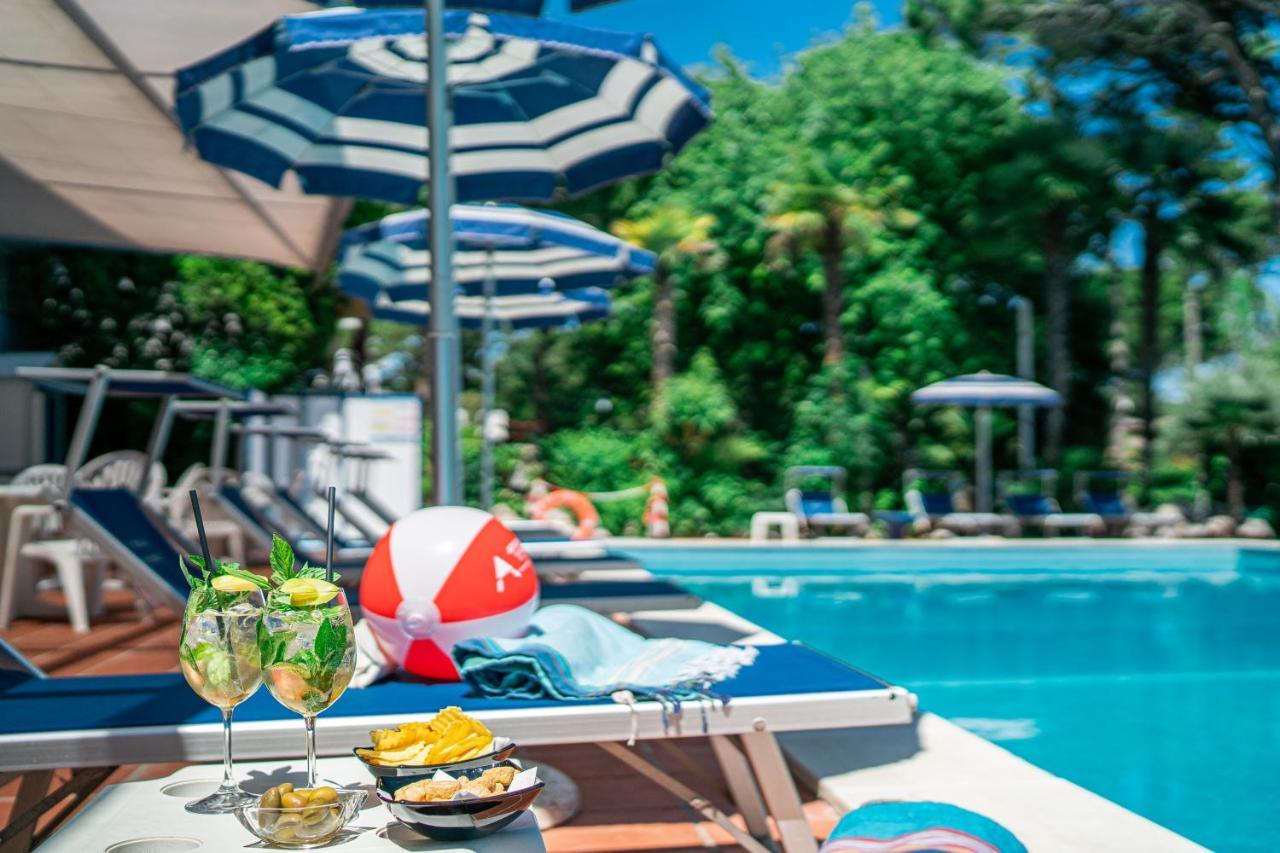 Hotel Medusa Splendid Lignano Sabbiadoro Dış mekan fotoğraf