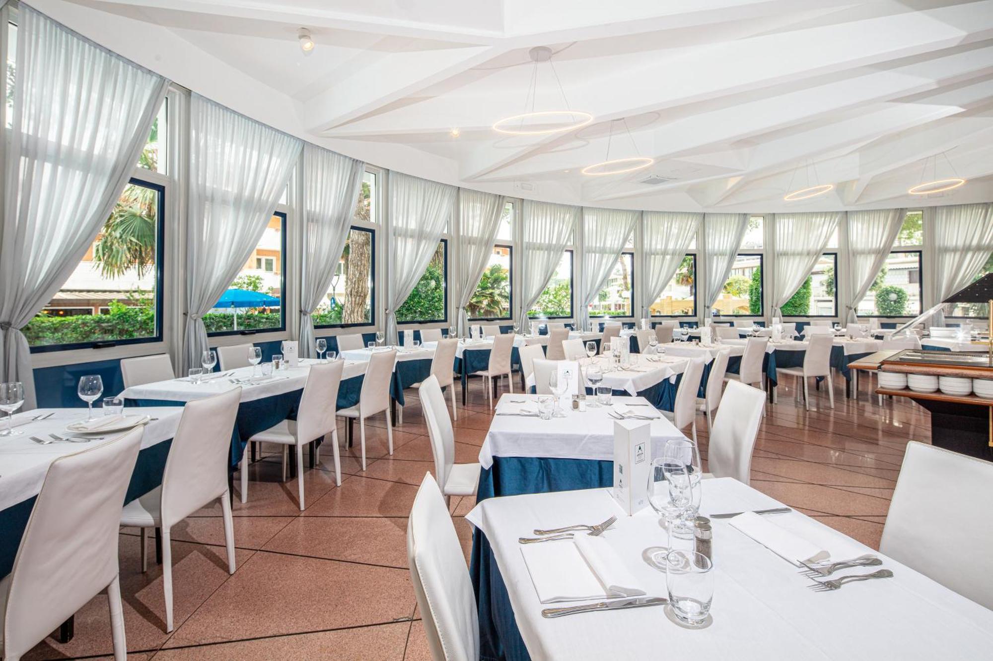 Hotel Medusa Splendid Lignano Sabbiadoro Dış mekan fotoğraf